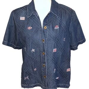 Koret women’s denim American themed denim button down shirt Size Large